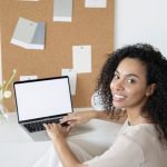 Использование Suno AI на компьютере и телефоне для генерации вокала без подписки