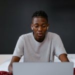 Создание музыки за 1 минуту с помощью Suno AI