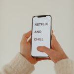 Suno AI инструмент для генерации мелодий и текста песен для блогеров на YouTube
