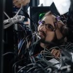 Suno AI и его возможности в создании музыки и текстов песен без подписки