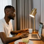 Нейросеть Suno для создания музыки с помощью искусственного интеллекта