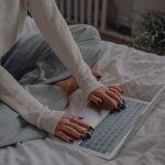 Нейросеть Suno для создания музыки и обложек
