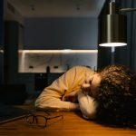 Suno AI инструмент для генерации мелодий и текста песен с помощью искусственного интеллекта