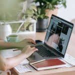 Suno AI: генерация музыкальных обложек с помощью ИИ с примерами с генерацией вокала